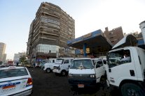 غليان في الشارع المصري بعد رفع أسعار الوقود