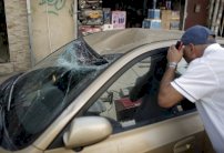 مقتل ثلاثة فلسطينيين في غارة جوية استهدفت سيارة في غزة