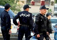 مقتل سبعة افراد امن في انفجار قنبلة بغرب الجزائر