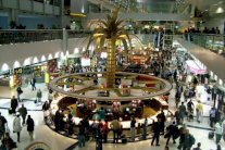 فوز مطار دبي بلقب