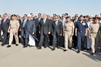 السيسي يتقدم جنازة 22 عسكرياً قتلوا في هجوم الفرافرة