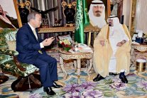 العاهل السعودي بحث مع بان كي مون الوضع في غزة