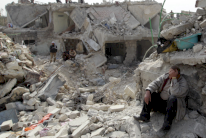 السوريون يستقبلون العيد على وقع البراميل المتفجرة