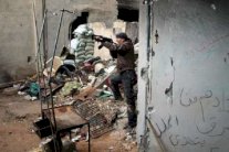 هجوم عنيف للمعارضة السورية على فرقة عسكرية بالرقة