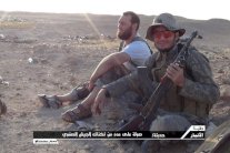 داعش يطلق إذاعة من الموصل لكسب عقول الشباب