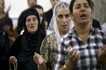 مسيحيو الموصل للتطوع لقتال داعش داعين لتجهيزهم وتدريبهم