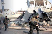 هجمات متبادلة بين 