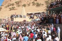 الأيزيديون العراقيون يفرون إلى تركيا أمام تقدم الجهاديين في شمال العراق