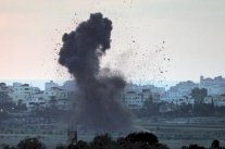 وفد من حماس يصل القاهرة لبدء مباحثات الهدنة في غزة