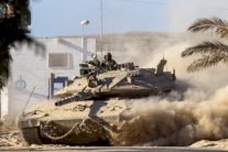 إسرائيل تبدأ تهدئة إنسانية لمدة سبع ساعات في غزة 