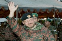 عبدالله الثاني يدعو إلى تعزيز دور وزارة الدفاع 