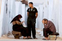 فرنسا سلمت أسلحة إلى مقاتلي المعارضة السورية قبل عدة أشهر 