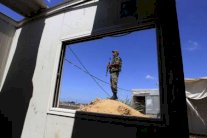 اعدام 18 متهما بالتخابر مع اسرائيل في قطاع غزة والقصف الاسرائيلي متواصل