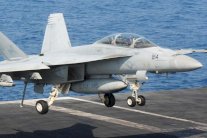 قواعد بغداد العسكرية تحت تصرف الطائرات الأميركية