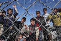 ألمانيا: تسونامي لاجئين باتجاه شواطئنا