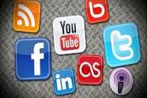 مستخدمو وسائل التواصل الاجتماعي الإماراتيون: انضباط!