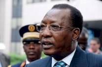 الرئيس النيجيري يبدأ زيارة لتشاد في اطار مكافحة الارهاب