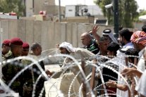 سبايكر...غضب شعبي يتصاعد وبرلمانية طارئة تستجوب قادة الجيش