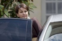 مجلة تهاجم وزيرة فرنسية بسبب أصولها المغربية