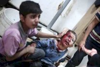 طائرات النظام السوري تقتل 42 شخصًا في دوما