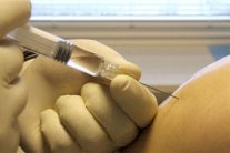 تطوير أول حقنة تمنع الرجال من الإنجاب