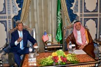 اجتماع جدة يخرج برؤية موحدة لمحاربة داعش 