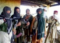 المتمردون يهاجمون موقعًا بحريًا للجيش في باكستان