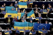 اوكرانيا: اتفاق اوروبي للبدء الجمعة بتطبيق العقوبات على روسيا