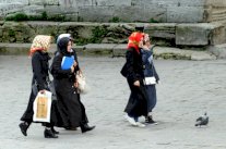 الحكومة التركية تسمح بارتداء الحجاب في المدارس الثانوية