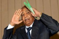 الحوثيون يوقعون اتفاقًا سياسيًا للسلام بحضور هادي