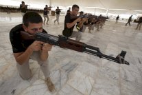 مسيحيون عراقيون يشكلون ميليشيا للتصدي لداعش