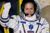 رابع رائدة فضاء روسية تحطّ على المحطة الدولية 