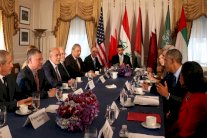 العبادي لأوباما: نريد دعمًا دوليًا حقيقيًا لا كلامًا في حربنا على داعش