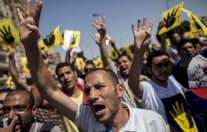 احكام جديدة بالسجن لمدد طويلة لقرابة مئة من انصار مرسي