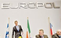 أكثر من الف موقوف ضد الجريمة المنظمة في أوروبا