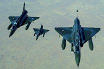  مقاتلات فرنسية في الاجواء العراقية استعدادا لشن غارات جديدة 