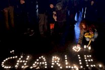 المشتبه بهما باعتداء شارلي ايبدو شوهدا بشمال فرنسا