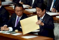 آبي سيبقي على اعتذارات جرائم الحرب العالمية الثانية