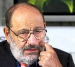 اومبرتو ايكو يقارن تنظيم 