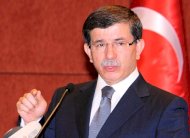 داود اوغلو يدعو الى مسيرات ضد الاسلاموفوبيا