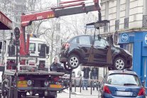 باريس تعلن الخميس حدادًا وتنكيس الأعلام 3 أيام