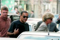 مسرحية تتبنى نظرية حمل الأميرة ديانا من دودي الفايد