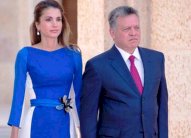 عبدالله الثاني ورانيا يشاركان بمسيرة باريسية مليونية