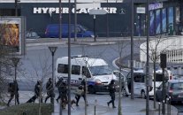 فرنسا تبقي خطة مكافحة الارهاب بمستوى الانذار الاعلى