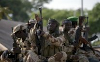 برلمان تشاد يجيز ارسال قوات الى الكاميرون ونيجيريا