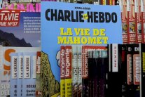 صحيفة جمهورييت التركية تنشر صفحات من شارلي ايبدو