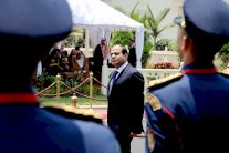 السيسي يدرس ملفات المحافظين الجدد والتغيير خلال أيام