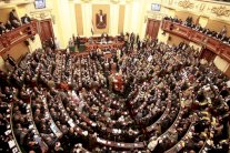 لا متعاطي مخدرات او مضطربين نفسيًا في برلمان مصر