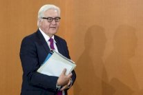 اجتماع بين وزراء خارجية المانيا وفرنسا وروسيا