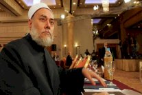 مفتي مصر السابق: الملكة إليزابيث الثانية من آل البيت